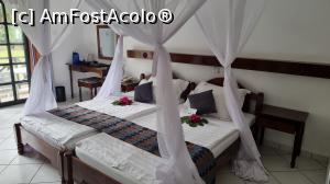 [P04] prin camera de hotel » foto by robert
 - 
<span class="allrVoted glyphicon glyphicon-heart hidden" id="av1247367"></span>
<a class="m-l-10 hidden" id="sv1247367" onclick="voting_Foto_DelVot(,1247367,26761)" role="button">șterge vot <span class="glyphicon glyphicon-remove"></span></a>
<a id="v91247367" class=" c-red"  onclick="voting_Foto_SetVot(1247367)" role="button"><span class="glyphicon glyphicon-heart-empty"></span> <b>LIKE</b> = Votează poza</a> <img class="hidden"  id="f1247367W9" src="/imagini/loader.gif" border="0" /><span class="AjErrMes hidden" id="e1247367ErM"></span>