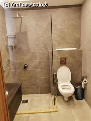 [P09] Cabina de dus » foto by ultrasro
 - 
<span class="allrVoted glyphicon glyphicon-heart hidden" id="av1221464"></span>
<a class="m-l-10 hidden" id="sv1221464" onclick="voting_Foto_DelVot(,1221464,26781)" role="button">șterge vot <span class="glyphicon glyphicon-remove"></span></a>
<a id="v91221464" class=" c-red"  onclick="voting_Foto_SetVot(1221464)" role="button"><span class="glyphicon glyphicon-heart-empty"></span> <b>LIKE</b> = Votează poza</a> <img class="hidden"  id="f1221464W9" src="/imagini/loader.gif" border="0" /><span class="AjErrMes hidden" id="e1221464ErM"></span>