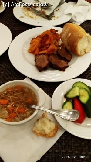 [P04] pranz -e bine ca turistul sa stie ce va manca in cazul in care alege acest hotel » foto by viorelgeorgescu
 - 
<span class="allrVoted glyphicon glyphicon-heart hidden" id="av1260007"></span>
<a class="m-l-10 hidden" id="sv1260007" onclick="voting_Foto_DelVot(,1260007,26784)" role="button">șterge vot <span class="glyphicon glyphicon-remove"></span></a>
<a id="v91260007" class=" c-red"  onclick="voting_Foto_SetVot(1260007)" role="button"><span class="glyphicon glyphicon-heart-empty"></span> <b>LIKE</b> = Votează poza</a> <img class="hidden"  id="f1260007W9" src="/imagini/loader.gif" border="0" /><span class="AjErrMes hidden" id="e1260007ErM"></span>