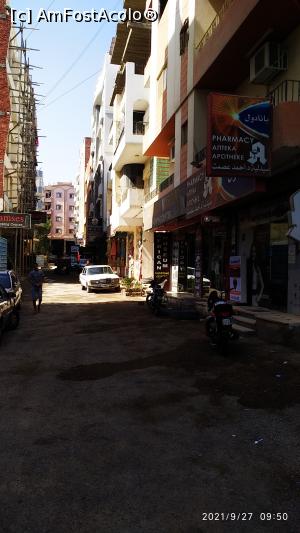 [P05] pe aceasta straduta am descoperit o berarie ceha » foto by viorelgeorgescu
 - 
<span class="allrVoted glyphicon glyphicon-heart hidden" id="av1260008"></span>
<a class="m-l-10 hidden" id="sv1260008" onclick="voting_Foto_DelVot(,1260008,26784)" role="button">șterge vot <span class="glyphicon glyphicon-remove"></span></a>
<a id="v91260008" class=" c-red"  onclick="voting_Foto_SetVot(1260008)" role="button"><span class="glyphicon glyphicon-heart-empty"></span> <b>LIKE</b> = Votează poza</a> <img class="hidden"  id="f1260008W9" src="/imagini/loader.gif" border="0" /><span class="AjErrMes hidden" id="e1260008ErM"></span>