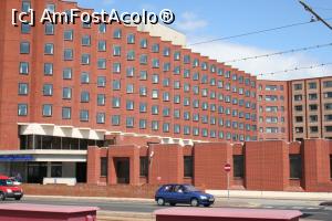 [P06] hotelul Hilton » foto by icata24
 - 
<span class="allrVoted glyphicon glyphicon-heart hidden" id="av1223699"></span>
<a class="m-l-10 hidden" id="sv1223699" onclick="voting_Foto_DelVot(,1223699,26796)" role="button">șterge vot <span class="glyphicon glyphicon-remove"></span></a>
<a id="v91223699" class=" c-red"  onclick="voting_Foto_SetVot(1223699)" role="button"><span class="glyphicon glyphicon-heart-empty"></span> <b>LIKE</b> = Votează poza</a> <img class="hidden"  id="f1223699W9" src="/imagini/loader.gif" border="0" /><span class="AjErrMes hidden" id="e1223699ErM"></span>