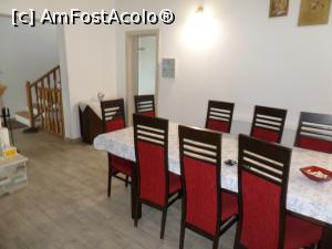 [P05] Locul de luat masa. » foto by Safta Radu
 - 
<span class="allrVoted glyphicon glyphicon-heart hidden" id="av1226102"></span>
<a class="m-l-10 hidden" id="sv1226102" onclick="voting_Foto_DelVot(,1226102,26818)" role="button">șterge vot <span class="glyphicon glyphicon-remove"></span></a>
<a id="v91226102" class=" c-red"  onclick="voting_Foto_SetVot(1226102)" role="button"><span class="glyphicon glyphicon-heart-empty"></span> <b>LIKE</b> = Votează poza</a> <img class="hidden"  id="f1226102W9" src="/imagini/loader.gif" border="0" /><span class="AjErrMes hidden" id="e1226102ErM"></span>