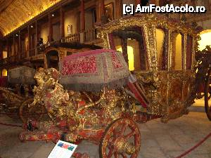 [P04] Decoratii bogate si picturi pe laterale -in sala principala » foto by mireille
 - 
<span class="allrVoted glyphicon glyphicon-heart hidden" id="av486960"></span>
<a class="m-l-10 hidden" id="sv486960" onclick="voting_Foto_DelVot(,486960,26822)" role="button">șterge vot <span class="glyphicon glyphicon-remove"></span></a>
<a id="v9486960" class=" c-red"  onclick="voting_Foto_SetVot(486960)" role="button"><span class="glyphicon glyphicon-heart-empty"></span> <b>LIKE</b> = Votează poza</a> <img class="hidden"  id="f486960W9" src="/imagini/loader.gif" border="0" /><span class="AjErrMes hidden" id="e486960ErM"></span>