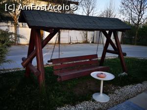 [P26] Un loc de relaxare lângă piscină » foto by crismis
 - 
<span class="allrVoted glyphicon glyphicon-heart hidden" id="av1229010"></span>
<a class="m-l-10 hidden" id="sv1229010" onclick="voting_Foto_DelVot(,1229010,26852)" role="button">șterge vot <span class="glyphicon glyphicon-remove"></span></a>
<a id="v91229010" class=" c-red"  onclick="voting_Foto_SetVot(1229010)" role="button"><span class="glyphicon glyphicon-heart-empty"></span> <b>LIKE</b> = Votează poza</a> <img class="hidden"  id="f1229010W9" src="/imagini/loader.gif" border="0" /><span class="AjErrMes hidden" id="e1229010ErM"></span>