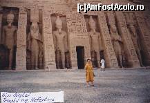 [P07] Templul reginei Nefertari. Statuile ei sunt egale ca inaltime cu ale faraonului » foto by Michi
 - 
<span class="allrVoted glyphicon glyphicon-heart hidden" id="av139712"></span>
<a class="m-l-10 hidden" id="sv139712" onclick="voting_Foto_DelVot(,139712,26857)" role="button">șterge vot <span class="glyphicon glyphicon-remove"></span></a>
<a id="v9139712" class=" c-red"  onclick="voting_Foto_SetVot(139712)" role="button"><span class="glyphicon glyphicon-heart-empty"></span> <b>LIKE</b> = Votează poza</a> <img class="hidden"  id="f139712W9" src="/imagini/loader.gif" border="0" /><span class="AjErrMes hidden" id="e139712ErM"></span>