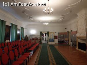 [P21] Castelul B&eacute;thlen-Magna Curia.

Sala Mare, superbă. » foto by maryka
 - 
<span class="allrVoted glyphicon glyphicon-heart hidden" id="av1229994"></span>
<a class="m-l-10 hidden" id="sv1229994" onclick="voting_Foto_DelVot(,1229994,26859)" role="button">șterge vot <span class="glyphicon glyphicon-remove"></span></a>
<a id="v91229994" class=" c-red"  onclick="voting_Foto_SetVot(1229994)" role="button"><span class="glyphicon glyphicon-heart-empty"></span> <b>LIKE</b> = Votează poza</a> <img class="hidden"  id="f1229994W9" src="/imagini/loader.gif" border="0" /><span class="AjErrMes hidden" id="e1229994ErM"></span>