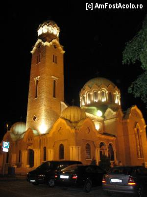 [P06] Catedrala din oraş unde am vrut iniţial să mergem, dar unde s-a oficiat doar liturghia » foto by almona
 - 
<span class="allrVoted glyphicon glyphicon-heart hidden" id="av416431"></span>
<a class="m-l-10 hidden" id="sv416431" onclick="voting_Foto_DelVot(,416431,26860)" role="button">șterge vot <span class="glyphicon glyphicon-remove"></span></a>
<a id="v9416431" class=" c-red"  onclick="voting_Foto_SetVot(416431)" role="button"><span class="glyphicon glyphicon-heart-empty"></span> <b>LIKE</b> = Votează poza</a> <img class="hidden"  id="f416431W9" src="/imagini/loader.gif" border="0" /><span class="AjErrMes hidden" id="e416431ErM"></span>