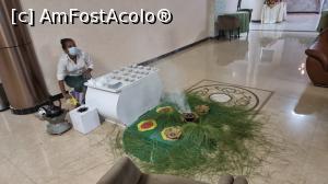 [P03] fata cu onor cafeaua » foto by robert
 - 
<span class="allrVoted glyphicon glyphicon-heart hidden" id="av1231644"></span>
<a class="m-l-10 hidden" id="sv1231644" onclick="voting_Foto_DelVot(,1231644,26869)" role="button">șterge vot <span class="glyphicon glyphicon-remove"></span></a>
<a id="v91231644" class=" c-red"  onclick="voting_Foto_SetVot(1231644)" role="button"><span class="glyphicon glyphicon-heart-empty"></span> <b>LIKE</b> = Votează poza</a> <img class="hidden"  id="f1231644W9" src="/imagini/loader.gif" border="0" /><span class="AjErrMes hidden" id="e1231644ErM"></span>