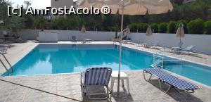[P26] Dimineaţa, la piscină e liber » foto by irinad
 - 
<span class="allrVoted glyphicon glyphicon-heart hidden" id="av1237332"></span>
<a class="m-l-10 hidden" id="sv1237332" onclick="voting_Foto_DelVot(,1237332,26918)" role="button">șterge vot <span class="glyphicon glyphicon-remove"></span></a>
<a id="v91237332" class=" c-red"  onclick="voting_Foto_SetVot(1237332)" role="button"><span class="glyphicon glyphicon-heart-empty"></span> <b>LIKE</b> = Votează poza</a> <img class="hidden"  id="f1237332W9" src="/imagini/loader.gif" border="0" /><span class="AjErrMes hidden" id="e1237332ErM"></span>