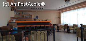 [P39] Bar, Regina Hotel » foto by irinad
 - 
<span class="allrVoted glyphicon glyphicon-heart hidden" id="av1237345"></span>
<a class="m-l-10 hidden" id="sv1237345" onclick="voting_Foto_DelVot(,1237345,26918)" role="button">șterge vot <span class="glyphicon glyphicon-remove"></span></a>
<a id="v91237345" class=" c-red"  onclick="voting_Foto_SetVot(1237345)" role="button"><span class="glyphicon glyphicon-heart-empty"></span> <b>LIKE</b> = Votează poza</a> <img class="hidden"  id="f1237345W9" src="/imagini/loader.gif" border="0" /><span class="AjErrMes hidden" id="e1237345ErM"></span>