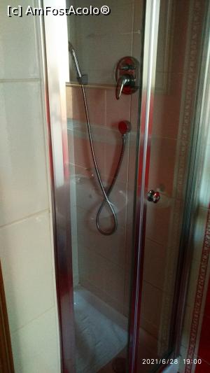 [P27] Hotel Ambasador Scopie » foto by viorelgeorgescu
 - 
<span class="allrVoted glyphicon glyphicon-heart hidden" id="av1237502"></span>
<a class="m-l-10 hidden" id="sv1237502" onclick="voting_Foto_DelVot(,1237502,26919)" role="button">șterge vot <span class="glyphicon glyphicon-remove"></span></a>
<a id="v91237502" class=" c-red"  onclick="voting_Foto_SetVot(1237502)" role="button"><span class="glyphicon glyphicon-heart-empty"></span> <b>LIKE</b> = Votează poza</a> <img class="hidden"  id="f1237502W9" src="/imagini/loader.gif" border="0" /><span class="AjErrMes hidden" id="e1237502ErM"></span>