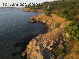 [P11] Vedere spre sudul plajei și Sozopol » foto by stefan.b
 - 
<span class="allrVoted glyphicon glyphicon-heart hidden" id="av1239557"></span>
<a class="m-l-10 hidden" id="sv1239557" onclick="voting_Foto_DelVot(,1239557,26935)" role="button">șterge vot <span class="glyphicon glyphicon-remove"></span></a>
<a id="v91239557" class=" c-red"  onclick="voting_Foto_SetVot(1239557)" role="button"><span class="glyphicon glyphicon-heart-empty"></span> <b>LIKE</b> = Votează poza</a> <img class="hidden"  id="f1239557W9" src="/imagini/loader.gif" border="0" /><span class="AjErrMes hidden" id="e1239557ErM"></span>
