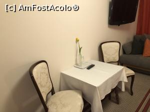 [P42] Ertlhof Hotel - camera 2 » foto by mishu
 - 
<span class="allrVoted glyphicon glyphicon-heart hidden" id="av1312279"></span>
<a class="m-l-10 hidden" id="sv1312279" onclick="voting_Foto_DelVot(,1312279,26945)" role="button">șterge vot <span class="glyphicon glyphicon-remove"></span></a>
<a id="v91312279" class=" c-red"  onclick="voting_Foto_SetVot(1312279)" role="button"><span class="glyphicon glyphicon-heart-empty"></span> <b>LIKE</b> = Votează poza</a> <img class="hidden"  id="f1312279W9" src="/imagini/loader.gif" border="0" /><span class="AjErrMes hidden" id="e1312279ErM"></span>