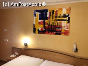 [P43] Ertlhof Hotel - camera 2 » foto by mishu
 - 
<span class="allrVoted glyphicon glyphicon-heart hidden" id="av1312280"></span>
<a class="m-l-10 hidden" id="sv1312280" onclick="voting_Foto_DelVot(,1312280,26945)" role="button">șterge vot <span class="glyphicon glyphicon-remove"></span></a>
<a id="v91312280" class=" c-red"  onclick="voting_Foto_SetVot(1312280)" role="button"><span class="glyphicon glyphicon-heart-empty"></span> <b>LIKE</b> = Votează poza</a> <img class="hidden"  id="f1312280W9" src="/imagini/loader.gif" border="0" /><span class="AjErrMes hidden" id="e1312280ErM"></span>