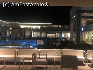 [P02] bar/piscine » foto by mireymis
 - 
<span class="allrVoted glyphicon glyphicon-heart hidden" id="av1301952"></span>
<a class="m-l-10 hidden" id="sv1301952" onclick="voting_Foto_DelVot(,1301952,26946)" role="button">șterge vot <span class="glyphicon glyphicon-remove"></span></a>
<a id="v91301952" class=" c-red"  onclick="voting_Foto_SetVot(1301952)" role="button"><span class="glyphicon glyphicon-heart-empty"></span> <b>LIKE</b> = Votează poza</a> <img class="hidden"  id="f1301952W9" src="/imagini/loader.gif" border="0" /><span class="AjErrMes hidden" id="e1301952ErM"></span>