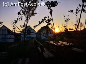 [P41] Apus de soare la Corbu » foto by crismis
 - 
<span class="allrVoted glyphicon glyphicon-heart hidden" id="av1240792"></span>
<a class="m-l-10 hidden" id="sv1240792" onclick="voting_Foto_DelVot(,1240792,26949)" role="button">șterge vot <span class="glyphicon glyphicon-remove"></span></a>
<a id="v91240792" class=" c-red"  onclick="voting_Foto_SetVot(1240792)" role="button"><span class="glyphicon glyphicon-heart-empty"></span> <b>LIKE</b> = Votează poza</a> <img class="hidden"  id="f1240792W9" src="/imagini/loader.gif" border="0" /><span class="AjErrMes hidden" id="e1240792ErM"></span>