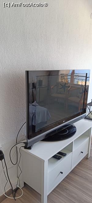 [P10] Tv - non smart (o singură dată l-am deschis). » foto by tata123 🔱
 - 
<span class="allrVoted glyphicon glyphicon-heart hidden" id="av1489862"></span>
<a class="m-l-10 hidden" id="sv1489862" onclick="voting_Foto_DelVot(,1489862,26950)" role="button">șterge vot <span class="glyphicon glyphicon-remove"></span></a>
<a id="v91489862" class=" c-red"  onclick="voting_Foto_SetVot(1489862)" role="button"><span class="glyphicon glyphicon-heart-empty"></span> <b>LIKE</b> = Votează poza</a> <img class="hidden"  id="f1489862W9" src="/imagini/loader.gif" border="0" /><span class="AjErrMes hidden" id="e1489862ErM"></span>
