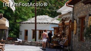 [P08] Strada principala Makrinitsa » foto by cristic66
 - 
<span class="allrVoted glyphicon glyphicon-heart hidden" id="av1241335"></span>
<a class="m-l-10 hidden" id="sv1241335" onclick="voting_Foto_DelVot(,1241335,26957)" role="button">șterge vot <span class="glyphicon glyphicon-remove"></span></a>
<a id="v91241335" class=" c-red"  onclick="voting_Foto_SetVot(1241335)" role="button"><span class="glyphicon glyphicon-heart-empty"></span> <b>LIKE</b> = Votează poza</a> <img class="hidden"  id="f1241335W9" src="/imagini/loader.gif" border="0" /><span class="AjErrMes hidden" id="e1241335ErM"></span>