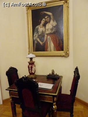 [P10] Colț în cabinetul de lucru al domnitorului. » foto by tata123 🔱
 - 
<span class="allrVoted glyphicon glyphicon-heart hidden" id="av1243591"></span>
<a class="m-l-10 hidden" id="sv1243591" onclick="voting_Foto_DelVot(,1243591,26982)" role="button">șterge vot <span class="glyphicon glyphicon-remove"></span></a>
<a id="v91243591" class=" c-red"  onclick="voting_Foto_SetVot(1243591)" role="button"><span class="glyphicon glyphicon-heart-empty"></span> <b>LIKE</b> = Votează poza</a> <img class="hidden"  id="f1243591W9" src="/imagini/loader.gif" border="0" /><span class="AjErrMes hidden" id="e1243591ErM"></span>
