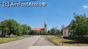 [P01] biserica din Sandra » foto by robert
 - 
<span class="allrVoted glyphicon glyphicon-heart hidden" id="av1244415"></span>
<a class="m-l-10 hidden" id="sv1244415" onclick="voting_Foto_DelVot(,1244415,26991)" role="button">șterge vot <span class="glyphicon glyphicon-remove"></span></a>
<a id="v91244415" class=" c-red"  onclick="voting_Foto_SetVot(1244415)" role="button"><span class="glyphicon glyphicon-heart-empty"></span> <b>LIKE</b> = Votează poza</a> <img class="hidden"  id="f1244415W9" src="/imagini/loader.gif" border="0" /><span class="AjErrMes hidden" id="e1244415ErM"></span>