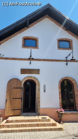 [P04] Schwabenhouse » foto by robert
 - 
<span class="allrVoted glyphicon glyphicon-heart hidden" id="av1244418"></span>
<a class="m-l-10 hidden" id="sv1244418" onclick="voting_Foto_DelVot(,1244418,26991)" role="button">șterge vot <span class="glyphicon glyphicon-remove"></span></a>
<a id="v91244418" class=" c-red"  onclick="voting_Foto_SetVot(1244418)" role="button"><span class="glyphicon glyphicon-heart-empty"></span> <b>LIKE</b> = Votează poza</a> <img class="hidden"  id="f1244418W9" src="/imagini/loader.gif" border="0" /><span class="AjErrMes hidden" id="e1244418ErM"></span>