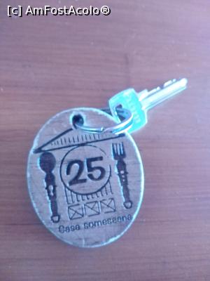 [P09] Casa Someșeană, Gâlgău » foto by Mioritik
 - 
<span class="allrVoted glyphicon glyphicon-heart hidden" id="av1246513"></span>
<a class="m-l-10 hidden" id="sv1246513" onclick="voting_Foto_DelVot(,1246513,27008)" role="button">șterge vot <span class="glyphicon glyphicon-remove"></span></a>
<a id="v91246513" class=" c-red"  onclick="voting_Foto_SetVot(1246513)" role="button"><span class="glyphicon glyphicon-heart-empty"></span> <b>LIKE</b> = Votează poza</a> <img class="hidden"  id="f1246513W9" src="/imagini/loader.gif" border="0" /><span class="AjErrMes hidden" id="e1246513ErM"></span>