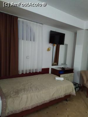 [P05] camera tripla hotel Nar - patul single » foto by ralt
 - 
<span class="allrVoted glyphicon glyphicon-heart hidden" id="av1247990"></span>
<a class="m-l-10 hidden" id="sv1247990" onclick="voting_Foto_DelVot(,1247990,27018)" role="button">șterge vot <span class="glyphicon glyphicon-remove"></span></a>
<a id="v91247990" class=" c-red"  onclick="voting_Foto_SetVot(1247990)" role="button"><span class="glyphicon glyphicon-heart-empty"></span> <b>LIKE</b> = Votează poza</a> <img class="hidden"  id="f1247990W9" src="/imagini/loader.gif" border="0" /><span class="AjErrMes hidden" id="e1247990ErM"></span>