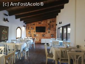 [P08] sala de mese unde se servea micul dejun » foto by cris1982
 - 
<span class="allrVoted glyphicon glyphicon-heart hidden" id="av1407790"></span>
<a class="m-l-10 hidden" id="sv1407790" onclick="voting_Foto_DelVot(,1407790,27042)" role="button">șterge vot <span class="glyphicon glyphicon-remove"></span></a>
<a id="v91407790" class=" c-red"  onclick="voting_Foto_SetVot(1407790)" role="button"><span class="glyphicon glyphicon-heart-empty"></span> <b>LIKE</b> = Votează poza</a> <img class="hidden"  id="f1407790W9" src="/imagini/loader.gif" border="0" /><span class="AjErrMes hidden" id="e1407790ErM"></span>
