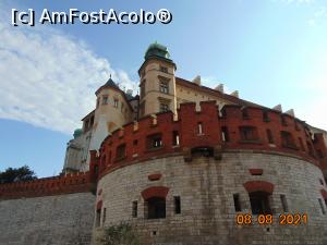 [P02] Cracovia, castelul Wawel » foto by Yolanda
 - 
<span class="allrVoted glyphicon glyphicon-heart hidden" id="av1251658"></span>
<a class="m-l-10 hidden" id="sv1251658" onclick="voting_Foto_DelVot(,1251658,27057)" role="button">șterge vot <span class="glyphicon glyphicon-remove"></span></a>
<a id="v91251658" class=" c-red"  onclick="voting_Foto_SetVot(1251658)" role="button"><span class="glyphicon glyphicon-heart-empty"></span> <b>LIKE</b> = Votează poza</a> <img class="hidden"  id="f1251658W9" src="/imagini/loader.gif" border="0" /><span class="AjErrMes hidden" id="e1251658ErM"></span>