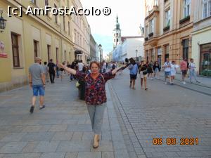[P34] bucuria de a fi aici, Cracovia » foto by Yolanda
 - 
<span class="allrVoted glyphicon glyphicon-heart hidden" id="av1253710"></span>
<a class="m-l-10 hidden" id="sv1253710" onclick="voting_Foto_DelVot(,1253710,27057)" role="button">șterge vot <span class="glyphicon glyphicon-remove"></span></a>
<a id="v91253710" class=" c-red"  onclick="voting_Foto_SetVot(1253710)" role="button"><span class="glyphicon glyphicon-heart-empty"></span> <b>LIKE</b> = Votează poza</a> <img class="hidden"  id="f1253710W9" src="/imagini/loader.gif" border="0" /><span class="AjErrMes hidden" id="e1253710ErM"></span>