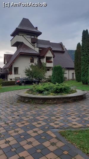 [P03] Castelul văzut dintr-un alt unghi » foto by Mitica49
 - 
<span class="allrVoted glyphicon glyphicon-heart hidden" id="av1257049"></span>
<a class="m-l-10 hidden" id="sv1257049" onclick="voting_Foto_DelVot(,1257049,27101)" role="button">șterge vot <span class="glyphicon glyphicon-remove"></span></a>
<a id="v91257049" class=" c-red"  onclick="voting_Foto_SetVot(1257049)" role="button"><span class="glyphicon glyphicon-heart-empty"></span> <b>LIKE</b> = Votează poza</a> <img class="hidden"  id="f1257049W9" src="/imagini/loader.gif" border="0" /><span class="AjErrMes hidden" id="e1257049ErM"></span>