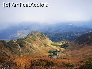 [P50] Caldarea glaciara de pe partea ucraineană » foto by cata2106
 - 
<span class="allrVoted glyphicon glyphicon-heart hidden" id="av1261017"></span>
<a class="m-l-10 hidden" id="sv1261017" onclick="voting_Foto_DelVot(,1261017,27136)" role="button">șterge vot <span class="glyphicon glyphicon-remove"></span></a>
<a id="v91261017" class=" c-red"  onclick="voting_Foto_SetVot(1261017)" role="button"><span class="glyphicon glyphicon-heart-empty"></span> <b>LIKE</b> = Votează poza</a> <img class="hidden"  id="f1261017W9" src="/imagini/loader.gif" border="0" /><span class="AjErrMes hidden" id="e1261017ErM"></span>