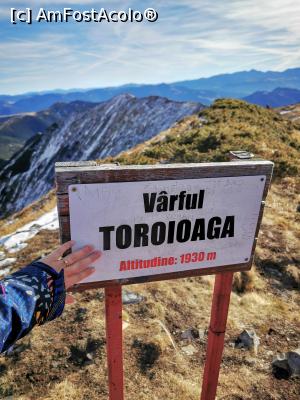 [P45] Vârful Toroioaga » foto by cata2106
 - 
<span class="allrVoted glyphicon glyphicon-heart hidden" id="av1264971"></span>
<a class="m-l-10 hidden" id="sv1264971" onclick="voting_Foto_DelVot(,1264971,27136)" role="button">șterge vot <span class="glyphicon glyphicon-remove"></span></a>
<a id="v91264971" class=" c-red"  onclick="voting_Foto_SetVot(1264971)" role="button"><span class="glyphicon glyphicon-heart-empty"></span> <b>LIKE</b> = Votează poza</a> <img class="hidden"  id="f1264971W9" src="/imagini/loader.gif" border="0" /><span class="AjErrMes hidden" id="e1264971ErM"></span>