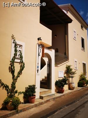[P06] Intrarea la Linardos Apartments » foto by crismis
 - 
<span class="allrVoted glyphicon glyphicon-heart hidden" id="av1261539"></span>
<a class="m-l-10 hidden" id="sv1261539" onclick="voting_Foto_DelVot(,1261539,27138)" role="button">șterge vot <span class="glyphicon glyphicon-remove"></span></a>
<a id="v91261539" class=" c-red"  onclick="voting_Foto_SetVot(1261539)" role="button"><span class="glyphicon glyphicon-heart-empty"></span> <b>LIKE</b> = Votează poza</a> <img class="hidden"  id="f1261539W9" src="/imagini/loader.gif" border="0" /><span class="AjErrMes hidden" id="e1261539ErM"></span>