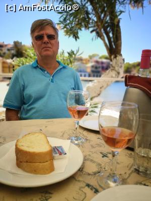 [P16] Taverna Nefeli-Anait; Tati (nu era supărat, doar flămând) » foto by crismis
 - 
<span class="allrVoted glyphicon glyphicon-heart hidden" id="av1262621"></span>
<a class="m-l-10 hidden" id="sv1262621" onclick="voting_Foto_DelVot(,1262621,27150)" role="button">șterge vot <span class="glyphicon glyphicon-remove"></span></a>
<a id="v91262621" class=" c-red"  onclick="voting_Foto_SetVot(1262621)" role="button"><span class="glyphicon glyphicon-heart-empty"></span> <b>LIKE</b> = Votează poza</a> <img class="hidden"  id="f1262621W9" src="/imagini/loader.gif" border="0" /><span class="AjErrMes hidden" id="e1262621ErM"></span>