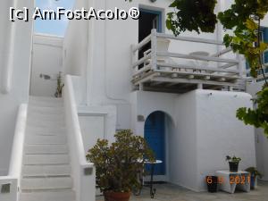 [P10] Andriani's Guest House: scara spre recepţie » foto by irinad
 - 
<span class="allrVoted glyphicon glyphicon-heart hidden" id="av1263415"></span>
<a class="m-l-10 hidden" id="sv1263415" onclick="voting_Foto_DelVot(,1263415,27166)" role="button">șterge vot <span class="glyphicon glyphicon-remove"></span></a>
<a id="v91263415" class=" c-red"  onclick="voting_Foto_SetVot(1263415)" role="button"><span class="glyphicon glyphicon-heart-empty"></span> <b>LIKE</b> = Votează poza</a> <img class="hidden"  id="f1263415W9" src="/imagini/loader.gif" border="0" /><span class="AjErrMes hidden" id="e1263415ErM"></span>