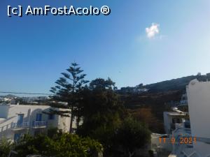 [P15] Andriani's Guest House: din balcon, peste deal este aeroportul » foto by irinad
 - 
<span class="allrVoted glyphicon glyphicon-heart hidden" id="av1263420"></span>
<a class="m-l-10 hidden" id="sv1263420" onclick="voting_Foto_DelVot(,1263420,27166)" role="button">șterge vot <span class="glyphicon glyphicon-remove"></span></a>
<a id="v91263420" class=" c-red"  onclick="voting_Foto_SetVot(1263420)" role="button"><span class="glyphicon glyphicon-heart-empty"></span> <b>LIKE</b> = Votează poza</a> <img class="hidden"  id="f1263420W9" src="/imagini/loader.gif" border="0" /><span class="AjErrMes hidden" id="e1263420ErM"></span>