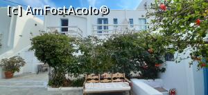 [P02] Andriani's Guest House: corpul de clădire în care am avut cazarea » foto by irinad
 - 
<span class="allrVoted glyphicon glyphicon-heart hidden" id="av1263407"></span>
<a class="m-l-10 hidden" id="sv1263407" onclick="voting_Foto_DelVot(,1263407,27166)" role="button">șterge vot <span class="glyphicon glyphicon-remove"></span></a>
<a id="v91263407" class=" c-red"  onclick="voting_Foto_SetVot(1263407)" role="button"><span class="glyphicon glyphicon-heart-empty"></span> <b>LIKE</b> = Votează poza</a> <img class="hidden"  id="f1263407W9" src="/imagini/loader.gif" border="0" /><span class="AjErrMes hidden" id="e1263407ErM"></span>