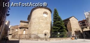 [P02] Catedrala din Jaca, greu de fotografiat pentru că străzile de jur împrejur sunt foarte. » foto by Aurici
 - 
<span class="allrVoted glyphicon glyphicon-heart hidden" id="av1263753"></span>
<a class="m-l-10 hidden" id="sv1263753" onclick="voting_Foto_DelVot(,1263753,27167)" role="button">șterge vot <span class="glyphicon glyphicon-remove"></span></a>
<a id="v91263753" class=" c-red"  onclick="voting_Foto_SetVot(1263753)" role="button"><span class="glyphicon glyphicon-heart-empty"></span> <b>LIKE</b> = Votează poza</a> <img class="hidden"  id="f1263753W9" src="/imagini/loader.gif" border="0" /><span class="AjErrMes hidden" id="e1263753ErM"></span>