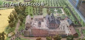 [P28] <strong>Ciudadela de Jaca, </strong>Muzeul Miniaturilor Militare, reconstituirea bătăliei de la Waterloo. » foto by Aurici
 - 
<span class="allrVoted glyphicon glyphicon-heart hidden" id="av1263779"></span>
<a class="m-l-10 hidden" id="sv1263779" onclick="voting_Foto_DelVot(,1263779,27167)" role="button">șterge vot <span class="glyphicon glyphicon-remove"></span></a>
<a id="v91263779" class=" c-red"  onclick="voting_Foto_SetVot(1263779)" role="button"><span class="glyphicon glyphicon-heart-empty"></span> <b>LIKE</b> = Votează poza</a> <img class="hidden"  id="f1263779W9" src="/imagini/loader.gif" border="0" /><span class="AjErrMes hidden" id="e1263779ErM"></span>