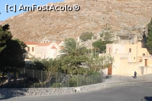 [P02] Creta, Moni Piso Preveli văzută din parcarea ei » foto by mprofeanu
 - 
<span class="allrVoted glyphicon glyphicon-heart hidden" id="av1275107"></span>
<a class="m-l-10 hidden" id="sv1275107" onclick="voting_Foto_DelVot(,1275107,27187)" role="button">șterge vot <span class="glyphicon glyphicon-remove"></span></a>
<a id="v91275107" class=" c-red"  onclick="voting_Foto_SetVot(1275107)" role="button"><span class="glyphicon glyphicon-heart-empty"></span> <b>LIKE</b> = Votează poza</a> <img class="hidden"  id="f1275107W9" src="/imagini/loader.gif" border="0" /><span class="AjErrMes hidden" id="e1275107ErM"></span>