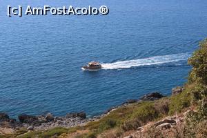 [P50] Creta, Plaja Preveli, O barcă plină cu turiști de la Plakias sosește la plajă » foto by mprofeanu
 - 
<span class="allrVoted glyphicon glyphicon-heart hidden" id="av1275155"></span>
<a class="m-l-10 hidden" id="sv1275155" onclick="voting_Foto_DelVot(,1275155,27187)" role="button">șterge vot <span class="glyphicon glyphicon-remove"></span></a>
<a id="v91275155" class=" c-red"  onclick="voting_Foto_SetVot(1275155)" role="button"><span class="glyphicon glyphicon-heart-empty"></span> <b>LIKE</b> = Votează poza</a> <img class="hidden"  id="f1275155W9" src="/imagini/loader.gif" border="0" /><span class="AjErrMes hidden" id="e1275155ErM"></span>