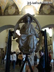 [P44] Milano, Castello Sforzesco: Muzeul de artă veche (Museo d'Arte Antica), sala 3 ”Donato Capella” cu un element decorativ de fereastră de biserică (artă lombardă sec. 14)  » foto by mariana.olaru
 - 
<span class="allrVoted glyphicon glyphicon-heart hidden" id="av335750"></span>
<a class="m-l-10 hidden" id="sv335750" onclick="voting_Foto_DelVot(,335750,27191)" role="button">șterge vot <span class="glyphicon glyphicon-remove"></span></a>
<a id="v9335750" class=" c-red"  onclick="voting_Foto_SetVot(335750)" role="button"><span class="glyphicon glyphicon-heart-empty"></span> <b>LIKE</b> = Votează poza</a> <img class="hidden"  id="f335750W9" src="/imagini/loader.gif" border="0" /><span class="AjErrMes hidden" id="e335750ErM"></span>
