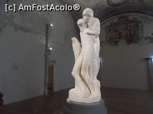 [P19] Castel Sforzesco.

<i>Pieta Rondanini</i> de Michelangelo » foto by mihaelavoicu
 - 
<span class="allrVoted glyphicon glyphicon-heart hidden" id="av1276151"></span>
<a class="m-l-10 hidden" id="sv1276151" onclick="voting_Foto_DelVot(,1276151,27191)" role="button">șterge vot <span class="glyphicon glyphicon-remove"></span></a>
<a id="v91276151" class=" c-red"  onclick="voting_Foto_SetVot(1276151)" role="button"><span class="glyphicon glyphicon-heart-empty"></span> <b>LIKE</b> = Votează poza</a> <img class="hidden"  id="f1276151W9" src="/imagini/loader.gif" border="0" /><span class="AjErrMes hidden" id="e1276151ErM"></span>