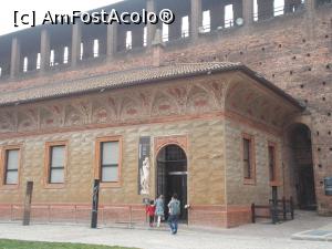 [P20] Castel Sforzesco.

<i>Muzeul Pieta Rondanini</i> de Michelangelo » foto by mihaelavoicu
 - 
<span class="allrVoted glyphicon glyphicon-heart hidden" id="av1276152"></span>
<a class="m-l-10 hidden" id="sv1276152" onclick="voting_Foto_DelVot(,1276152,27191)" role="button">șterge vot <span class="glyphicon glyphicon-remove"></span></a>
<a id="v91276152" class=" c-red"  onclick="voting_Foto_SetVot(1276152)" role="button"><span class="glyphicon glyphicon-heart-empty"></span> <b>LIKE</b> = Votează poza</a> <img class="hidden"  id="f1276152W9" src="/imagini/loader.gif" border="0" /><span class="AjErrMes hidden" id="e1276152ErM"></span>