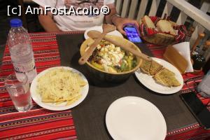 [P20] Khóra Sfakíon, Taverna Nikos, Meniul nostru » foto by mprofeanu
 - 
<span class="allrVoted glyphicon glyphicon-heart hidden" id="av1266694"></span>
<a class="m-l-10 hidden" id="sv1266694" onclick="voting_Foto_DelVot(,1266694,27194)" role="button">șterge vot <span class="glyphicon glyphicon-remove"></span></a>
<a id="v91266694" class=" c-red"  onclick="voting_Foto_SetVot(1266694)" role="button"><span class="glyphicon glyphicon-heart-empty"></span> <b>LIKE</b> = Votează poza</a> <img class="hidden"  id="f1266694W9" src="/imagini/loader.gif" border="0" /><span class="AjErrMes hidden" id="e1266694ErM"></span>