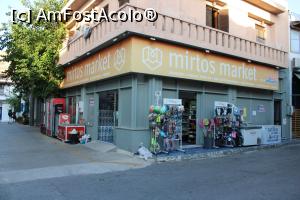 [P24] Myrtos, Market Mirtos avea de toate, era vizavi de hotel » foto by mprofeanu
 - 
<span class="allrVoted glyphicon glyphicon-heart hidden" id="av1267179"></span>
<a class="m-l-10 hidden" id="sv1267179" onclick="voting_Foto_DelVot(,1267179,27199)" role="button">șterge vot <span class="glyphicon glyphicon-remove"></span></a>
<a id="v91267179" class=" c-red"  onclick="voting_Foto_SetVot(1267179)" role="button"><span class="glyphicon glyphicon-heart-empty"></span> <b>LIKE</b> = Votează poza</a> <img class="hidden"  id="f1267179W9" src="/imagini/loader.gif" border="0" /><span class="AjErrMes hidden" id="e1267179ErM"></span>