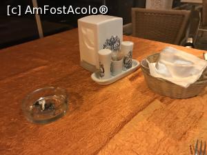 [P07] Kumsal Restaurant Gelibolu – la masă » foto by nicole33
 - 
<span class="allrVoted glyphicon glyphicon-heart hidden" id="av1267275"></span>
<a class="m-l-10 hidden" id="sv1267275" onclick="voting_Foto_DelVot(,1267275,27201)" role="button">șterge vot <span class="glyphicon glyphicon-remove"></span></a>
<a id="v91267275" class=" c-red"  onclick="voting_Foto_SetVot(1267275)" role="button"><span class="glyphicon glyphicon-heart-empty"></span> <b>LIKE</b> = Votează poza</a> <img class="hidden"  id="f1267275W9" src="/imagini/loader.gif" border="0" /><span class="AjErrMes hidden" id="e1267275ErM"></span>