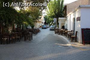 [P12] Myrtos, Restaurantul O Platanos, închis dimineața, se văd mesele așezate vizavi de străduță, acolo am stat noi cu o seară în urmă... » foto by mprofeanu
 - 
<span class="allrVoted glyphicon glyphicon-heart hidden" id="av1267480"></span>
<a class="m-l-10 hidden" id="sv1267480" onclick="voting_Foto_DelVot(,1267480,27205)" role="button">șterge vot <span class="glyphicon glyphicon-remove"></span></a>
<a id="v91267480" class=" c-red"  onclick="voting_Foto_SetVot(1267480)" role="button"><span class="glyphicon glyphicon-heart-empty"></span> <b>LIKE</b> = Votează poza</a> <img class="hidden"  id="f1267480W9" src="/imagini/loader.gif" border="0" /><span class="AjErrMes hidden" id="e1267480ErM"></span>