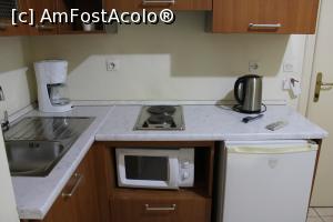 [P14] Agios Nikolaos, Hotel Creta, Camera 104, Bucătăria, Aparatura electrocasnică a fost prezentă și utilă » foto by mprofeanu
 - 
<span class="allrVoted glyphicon glyphicon-heart hidden" id="av1268870"></span>
<a class="m-l-10 hidden" id="sv1268870" onclick="voting_Foto_DelVot(,1268870,27217)" role="button">șterge vot <span class="glyphicon glyphicon-remove"></span></a>
<a id="v91268870" class=" c-red"  onclick="voting_Foto_SetVot(1268870)" role="button"><span class="glyphicon glyphicon-heart-empty"></span> <b>LIKE</b> = Votează poza</a> <img class="hidden"  id="f1268870W9" src="/imagini/loader.gif" border="0" /><span class="AjErrMes hidden" id="e1268870ErM"></span>